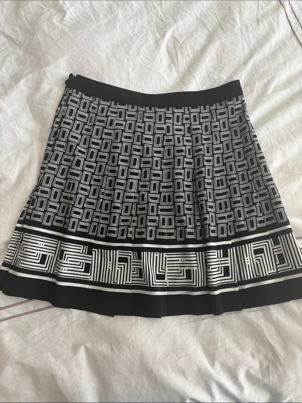 Karl Lagerfeld Black & White Geometric Pleated Skirt